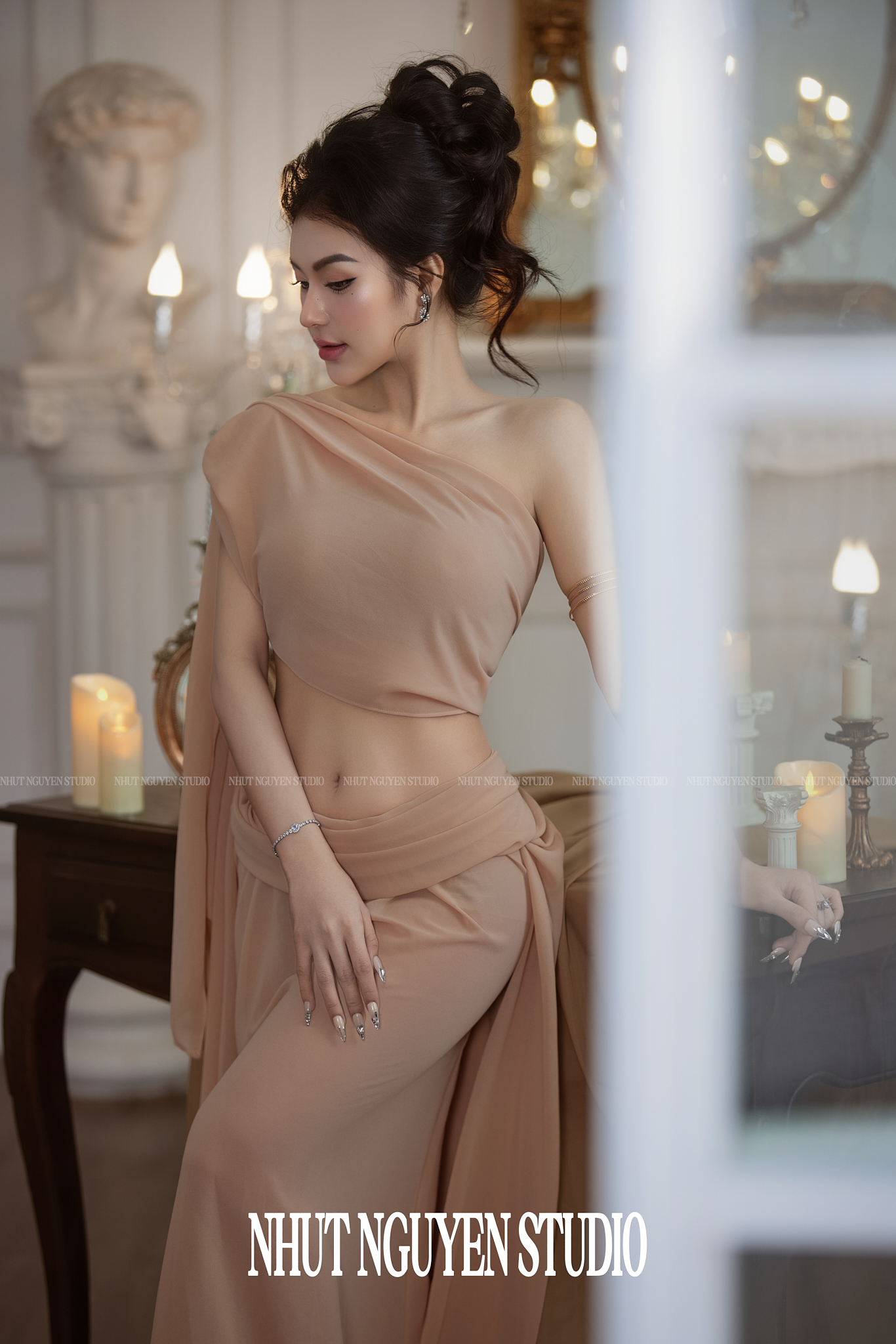 Nude Elegance